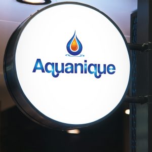 Aquanique-logo-mokcup-1600-by-1600-300x300-min